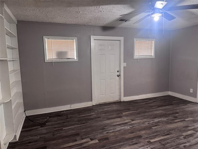 Photo - 1750 Yarbrough St