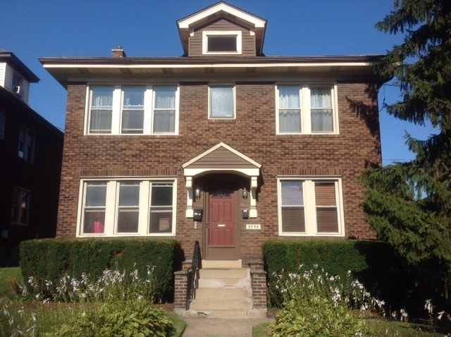 Building Photo - 3733 California Ave Unit Second floor