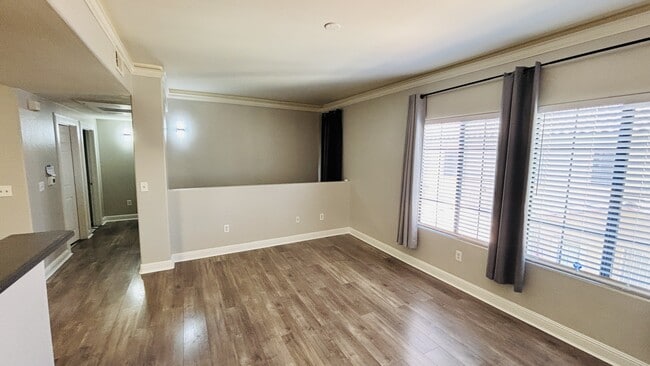 Photo - 2171 Hussium Hills St