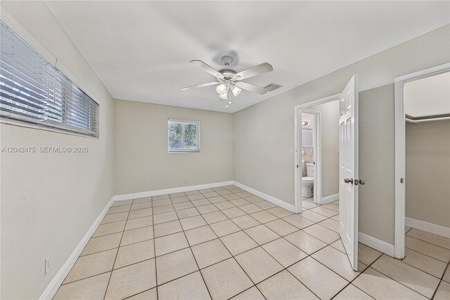 Photo - 606 SW 16th St