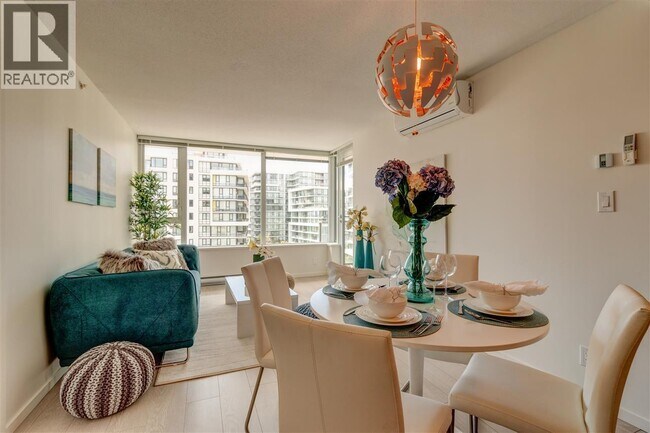 Photo - 7979 Firbridge Way Unité 1X08