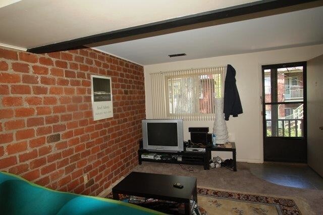 Photo - 2 Bed/1 Bath Townhouse