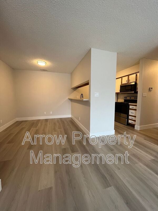 Photo - 2340 N 44th St Unit 5