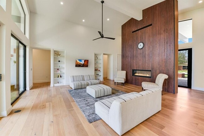 Photo - 6007 Nasco Dr