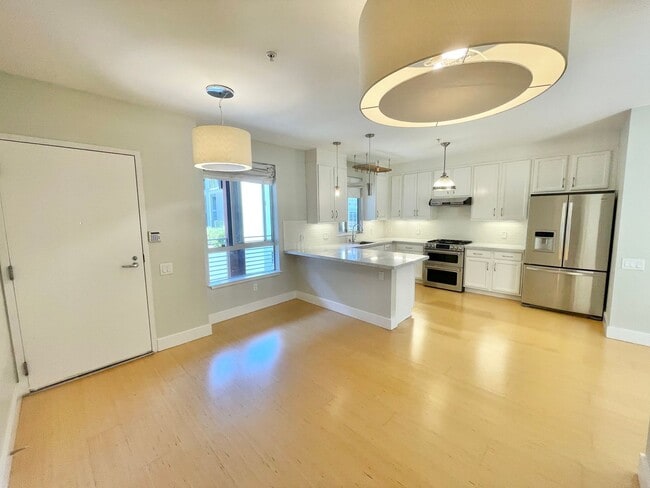 Photo - 638 19th St Unit 638 19th Street, #11