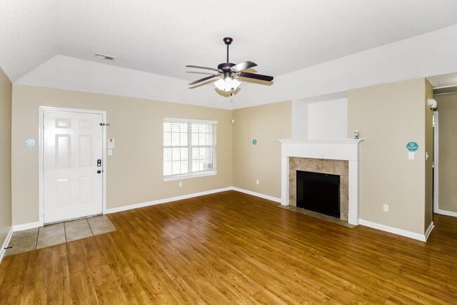 Photo - 4362 Cedar Hills Rd