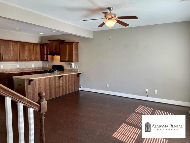 Photo - Townhome for rent in Chelsea!  Available to View Now!!!