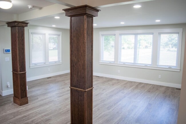 Photo - 209 Buffalo St