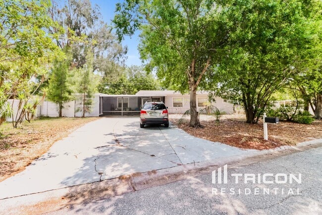 Building Photo - 7001 Onyx Dr N Rental