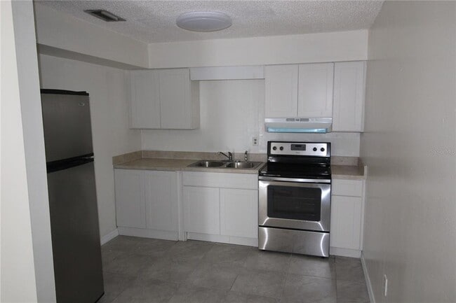 Photo - 920 Columbia Ave