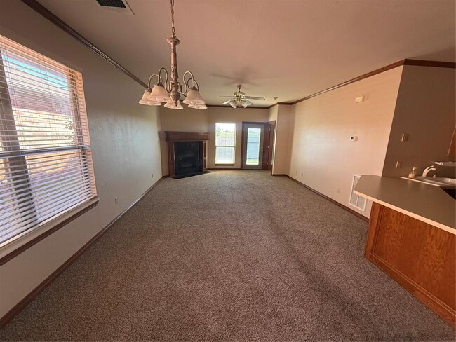 Photo - 9220 Roadrunner Ave