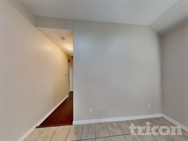 Photo - 214 Bob White Dr