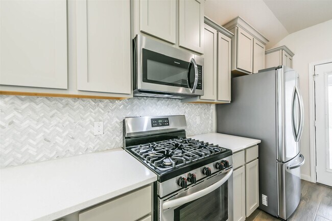 Photo - 1242 Mariquita Ln