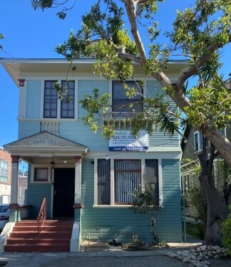 Photo - 2318 Portland St