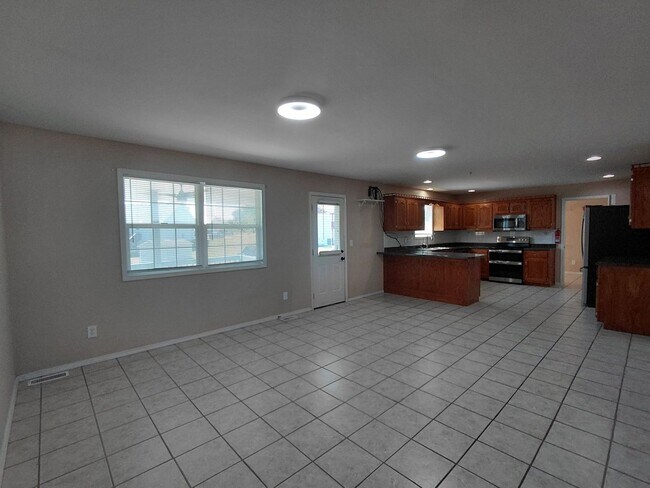 19594 Lilly Ln