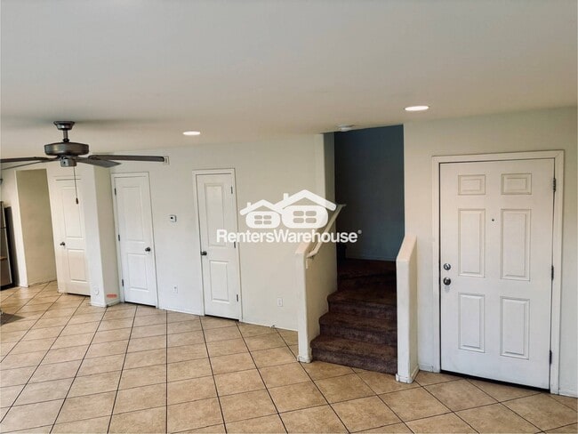 Photo - 2645 E Wallace Ave