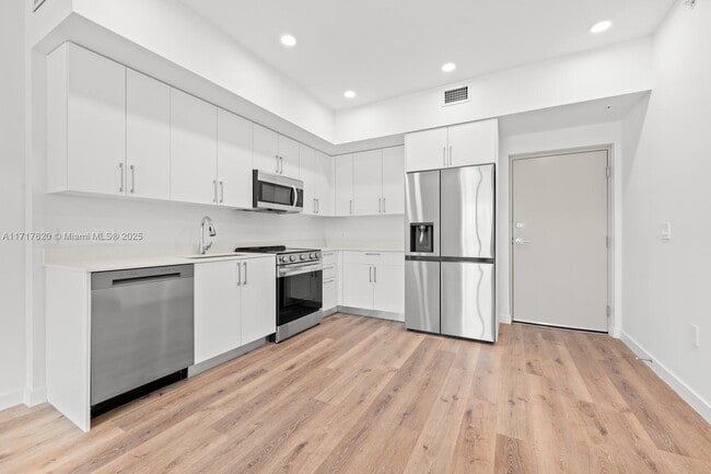 Photo - 18355 SW 110th Ave Unit 101