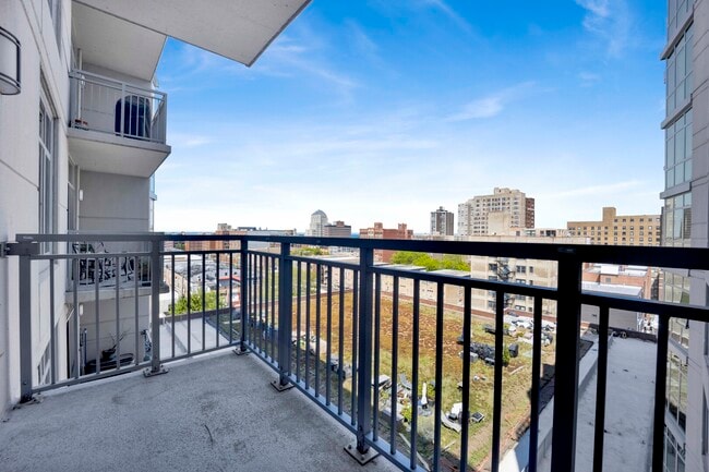 Photo - 1134 W Granville Ave Unit 919