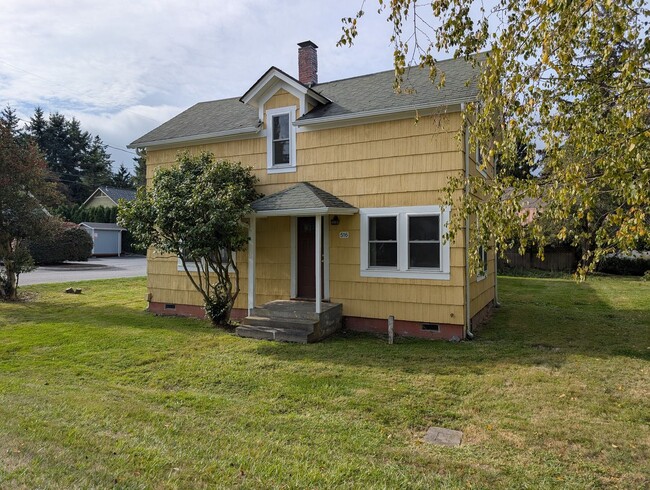 Photo - 516 Maple Ave
