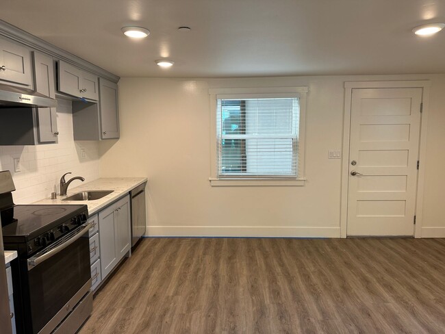 Photo - 305 U St Unit 305 U St #100