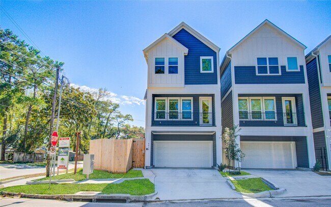 Photo - 901 Lehman St
