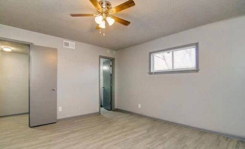 Photo - Courtyard @ Monroe Flats