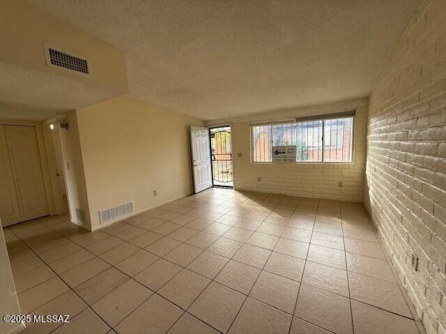 Photo - 1655 N Mountain View Ave