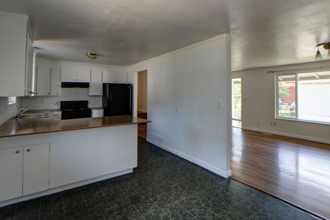 Photo - 967 W Duplex Unidad 969