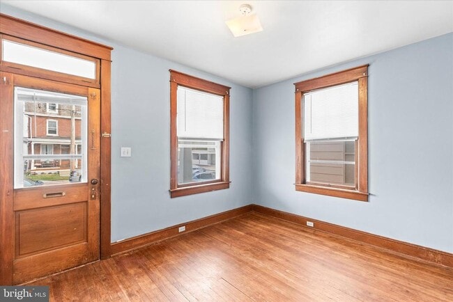 Photo - 133 Hanover Rd