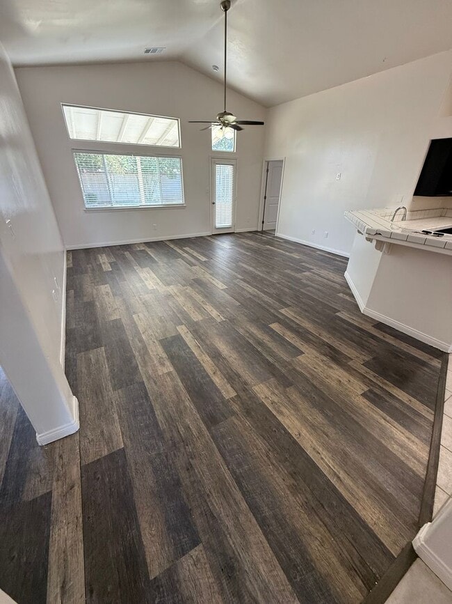 Photo - 10109 Bay Colony Dr