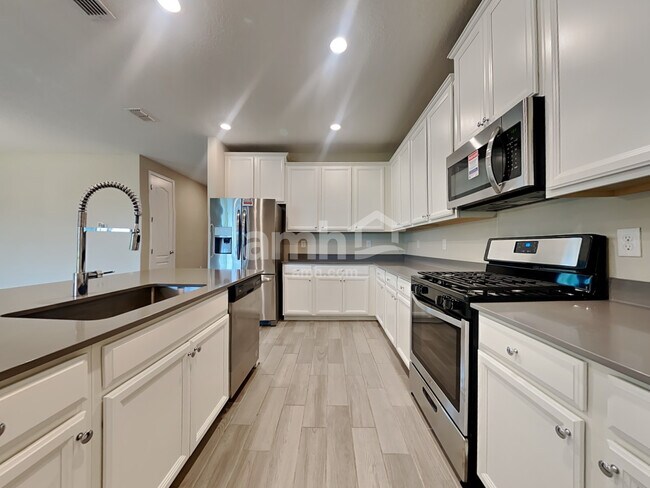 Photo - 87 Cobalt Ln