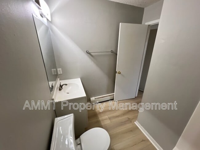 Photo - 325 Clymer Rd