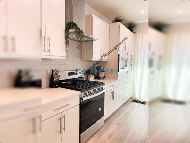 Photo - 192 Log Pond Ln