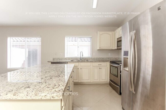 Photo - 17749 N 113th Ave