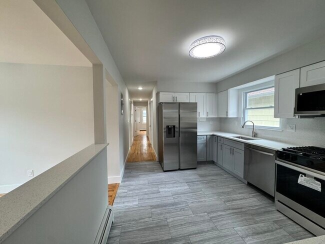 Photo - 253 Webster Ave Unit 3