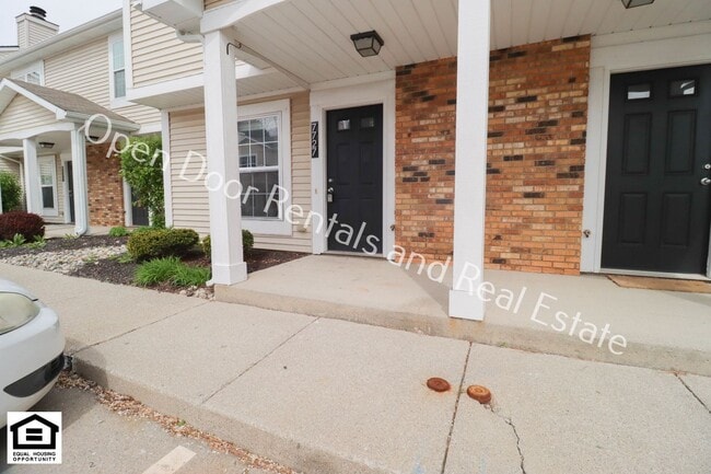 Building Photo - 7701-7729  E State Blvd Unit 7727 E State Blvd