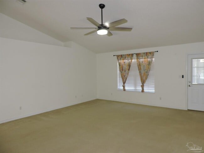 Photo - 5626 Rosebay St