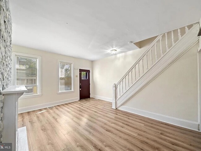 Photo - 431 S Harrison St