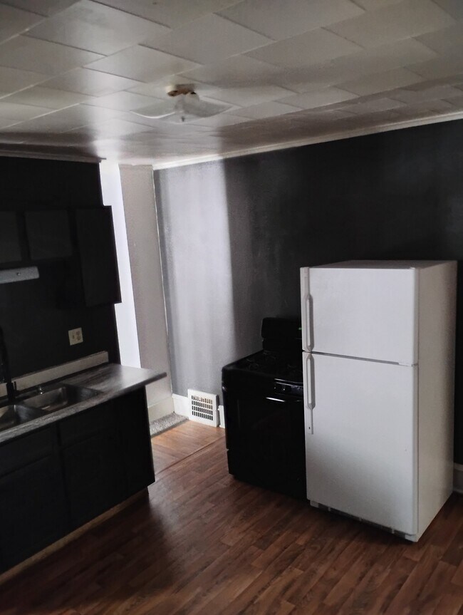 Photo - 171 Forest Ave Unidad b