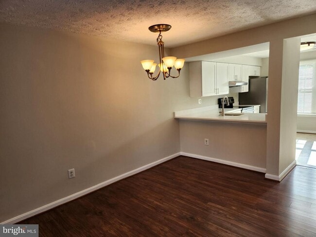 Photo - 16326 Pennsbury Way