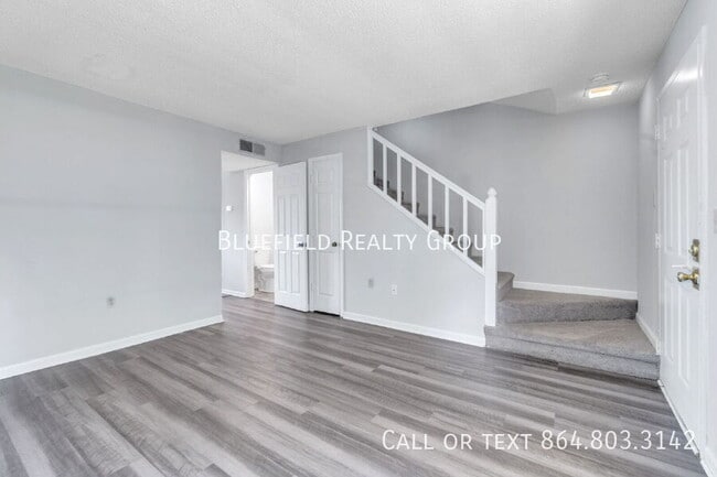Photo - 250 Elm St Unit 922