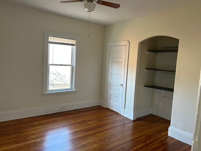 541 Washington St Unit Top Floor Three-Bedroom