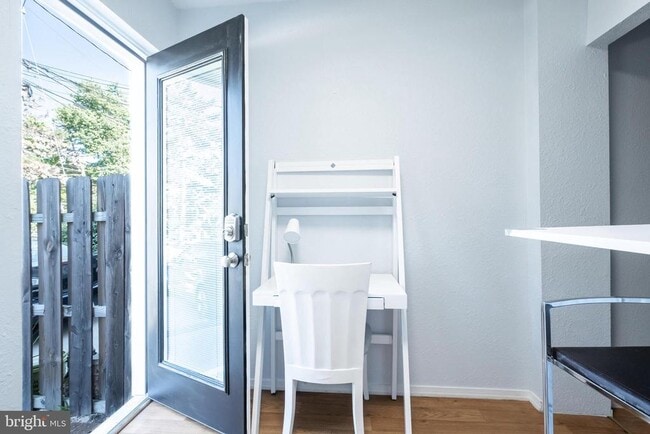 Photo - 3452 Elm Ave