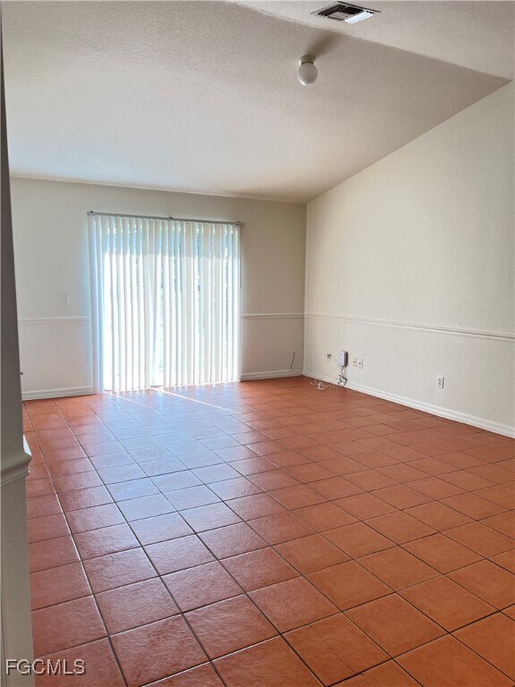 Photo - 2417 Quentin Ave S