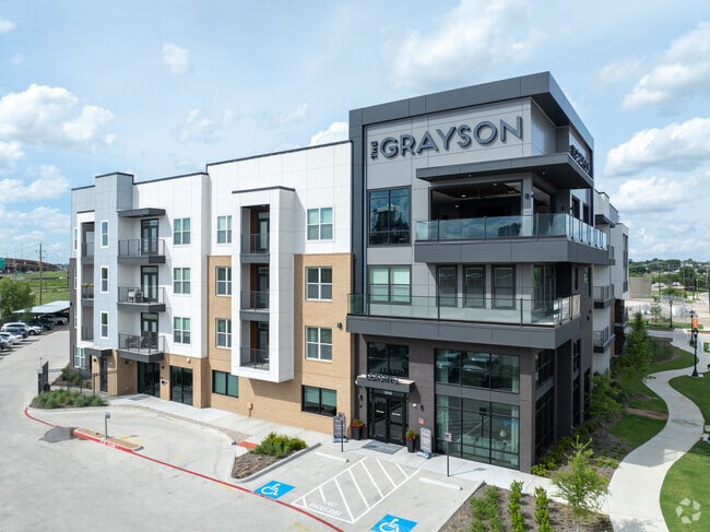 Photo - The Grayson on 4th