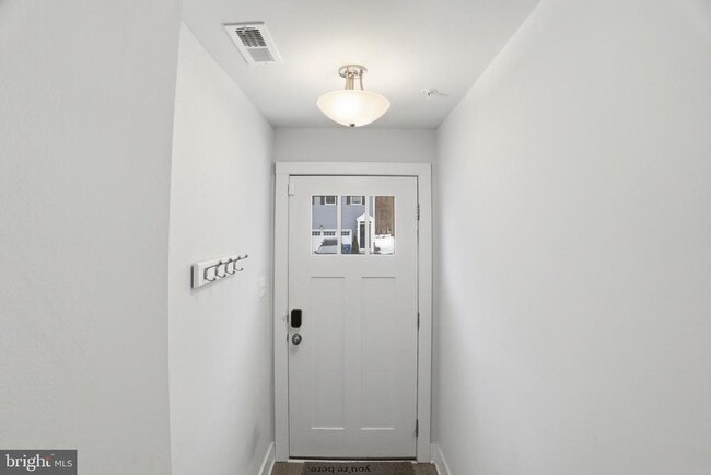 Photo - 610 Snapdragon Ct