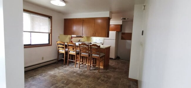 Kitchen - 1340 NW Kenny Dr Unit Apartment 2