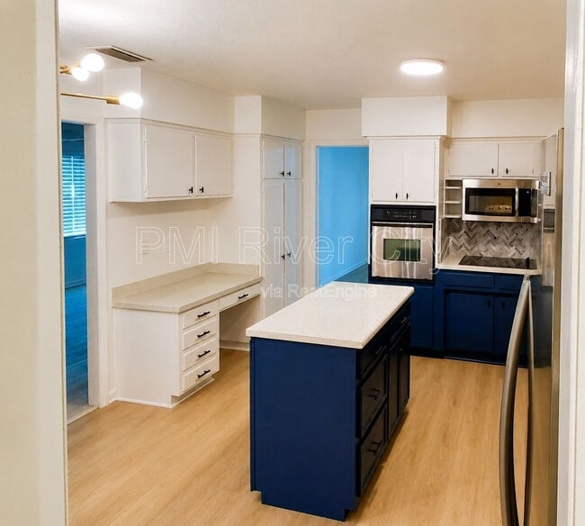 Photo - 2860 Cedarcrest Dr
