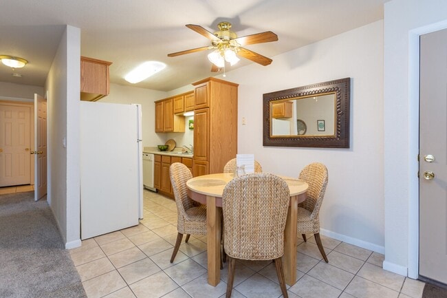 Photo - Lakeview Apartments