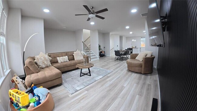 Photo - 320 Cornett Wy